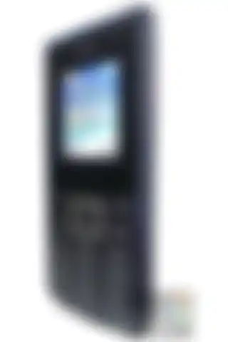 Nokia XL ve Samsung C&T Tuşlu Cep Telefonları Özellik Karşılaştırması